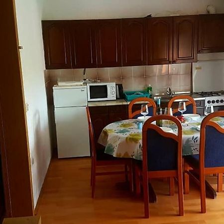 Apartmani Vibovec Lana 305 Lopar Exteriör bild