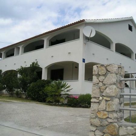 Apartmani Vibovec Lana 305 Lopar Exteriör bild